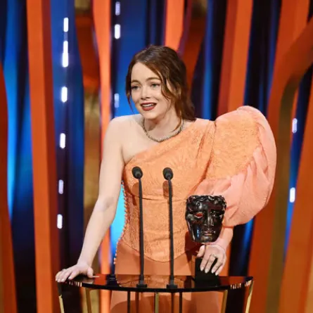 ايما ستون Emma Stone - الصورة من مكتب العلاقات العامة للعلامة 