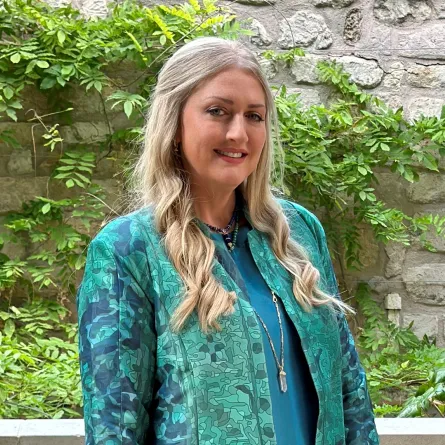 المصممة السعودية ساره أبو داود -مصدر الصورة: المصممة