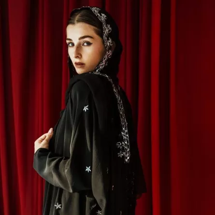 تصميم من سماح خاشقجي- الصورة من حساب المصممة على إنستغرام