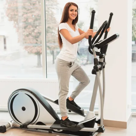 الدراجة الثابتة تقوّي العضلات 