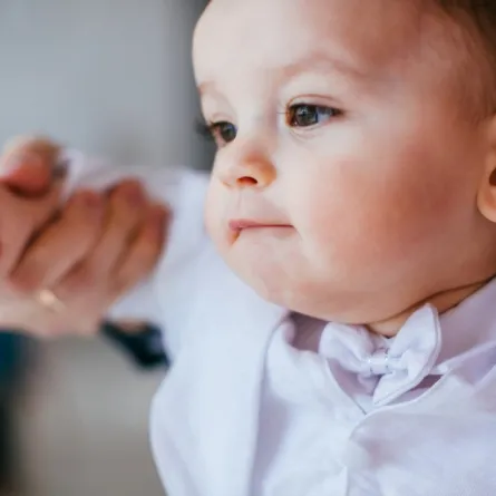 صورة لطفل يعاني من الحساسية