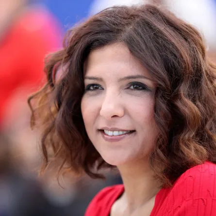 كوثر بن هنية في مهرجان كان السينمائي الدولي (Kaouther Ben Hania at Cannes Film Festival in Cannes). مصدر الصورة: Valery HACHE / AFP