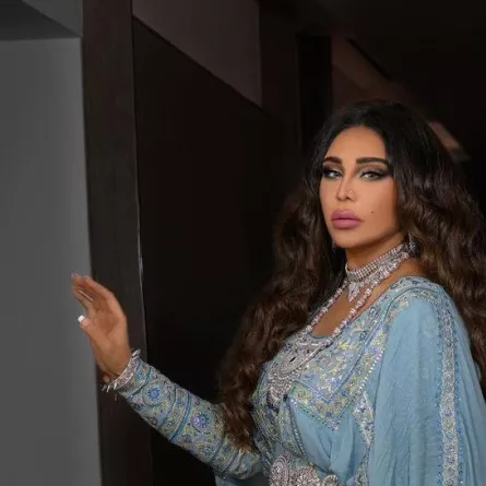 مكياج وتسريحات شعر الفنانة أحلام