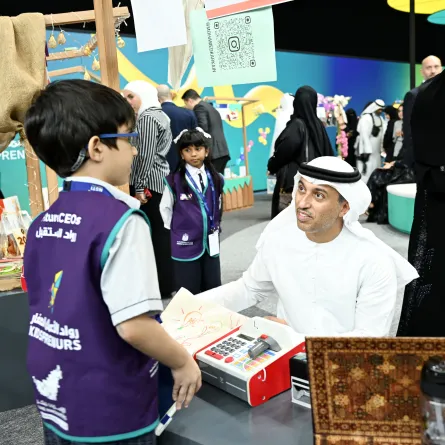 انطلاق فعاليات المهرجان الوطني للعلوم والتكنولوجيا والابتكار في دبي -  الصورة من وام