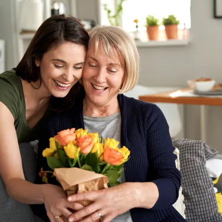 تفسير حلم رؤية الأم 