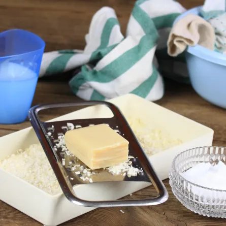 مسحوق الغسيل منزلي الصنع