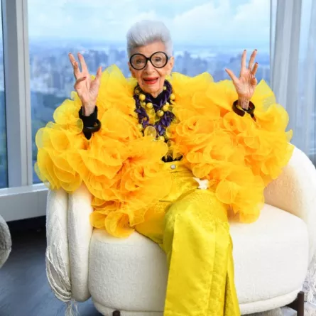 إيريس أبفيل في مدينة نيويورك (Iris Apfel in New York City). مصدر الصورة: Noam Galai/Getty Images for Central Park Tower/AFP