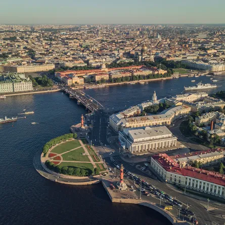 إطلالة على مدينة سانت بطرسبرغ
