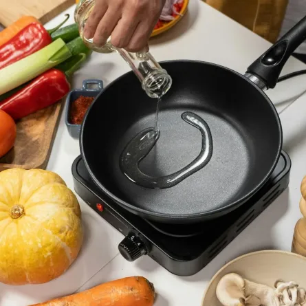 5 زيوت نباتية صحية لطهي الطعام