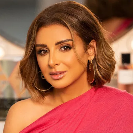 أنغام الصورة من حسابها الرسمي على إنستغرام 