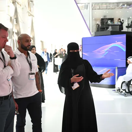 العدل تستعرض في "ليب" ممكناتها وتجربتها الرقمية