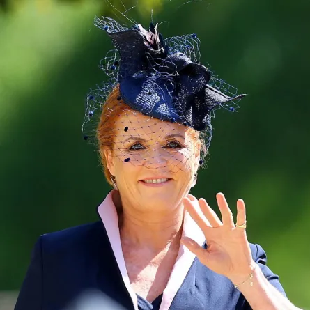 سارة فيرغسون دوقة يورك في قلعة وندسور (Sarah, Duchess of York in Windsor). مصدر الصورة: Gareth Fuller / POOL / AFP