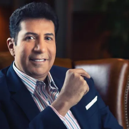 الفنان هاني رمزي- الصورة من حسابه الخاص على فيسبوك