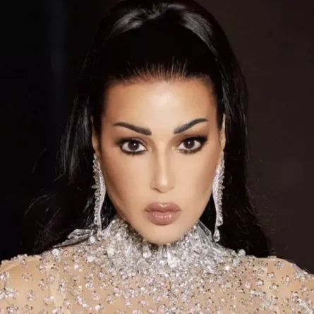 سمية الخشاب- الصورة من صفحتها الرسمية على الفيسبوك