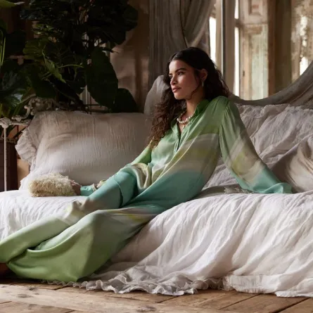 قفطان مطبع من ماركة أنثروبولوجي خاص برمضان- الصورة من الماركة