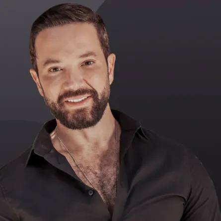 تامر شلتوت - الصورة من حسابه الخاص على فيسبوك