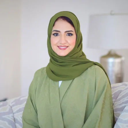 الدكتورة مروة الهنائي