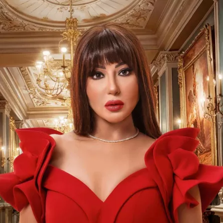 سمية الخشاب -الصورة من صفحتها الرسمية على الفيس بوك