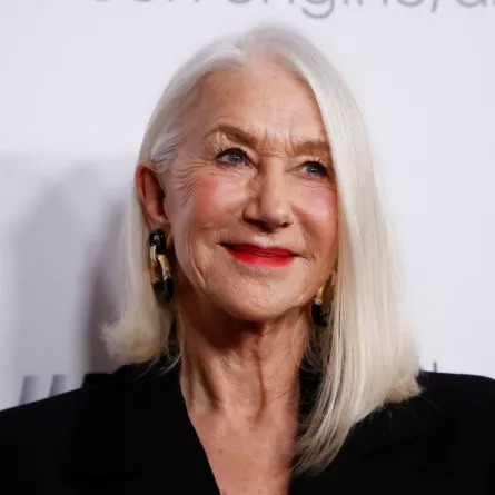 هيلين ميرين في بيفرلي هيلز، كاليفورنيا (Helen Mirren in Beverly Hills, California). مصدر الصورة: Michael TRAN / AFP