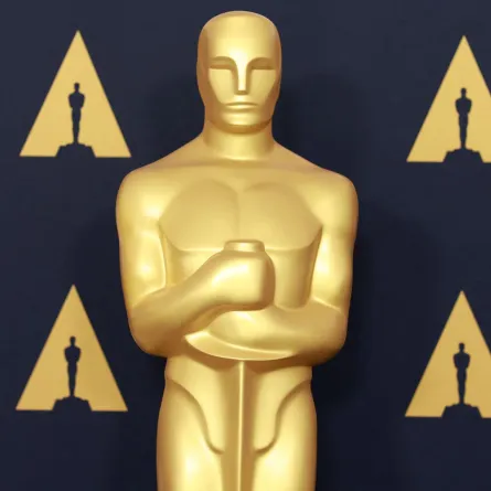 جائزة الأوسكار Oscar statue (مصدر الصورة: AFP / Eric BARADAT)