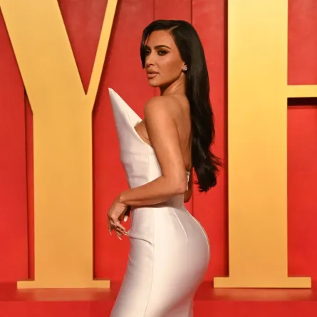 كيم كارداشيان Kim Kardashian في حفل2024 Oscar Party- (مصدر الصورة: Jon Kopaloff / Getty Images via AFP)