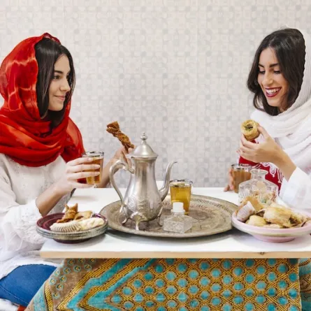 من المهم مراعاة نمط الغذاء الصحي في شهر رمضان- (مصدر الصورة: موقع freepik)