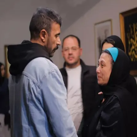 أحمد العوضي وسلوى عثمان من كواليس مسلسل "حق عرب"- الصورة من المكتب الإعلامى للشركة المتحدة