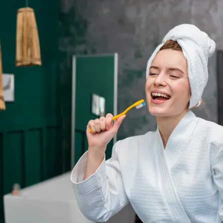 هناك بدائل طبيعية لمعجون الأسنان