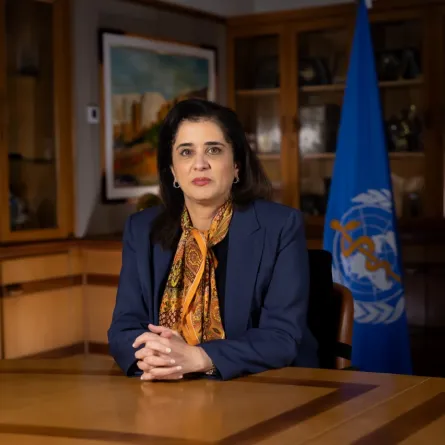 في شهر المرأة سيدتي تلتقي الطبيبةَ السعودية حنان حسن بلخي