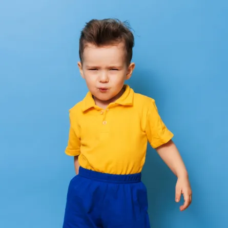 صورة طفل عنيد