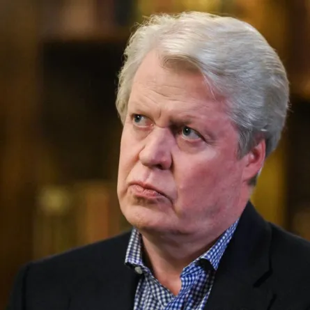 تشارلز سبنسر في منزل سبنسر، في لندن (Charles Spencer at Spencer house, in London). مصدر الصورة: JEFF OVERS / BBC / AFP