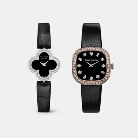 ساعات يد سوداء 