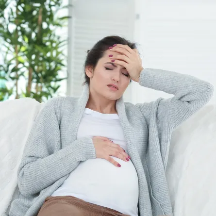 أسباب الصداع في نهار رمضان للحامل وكيفية التخلص منه