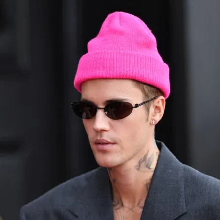 جاستن بيبر Justin Bieber في حفل غرامي أواردز Grammy Awards 2022- (مصدر  الصورة:Photo by ANGELA WEISS / AFP)