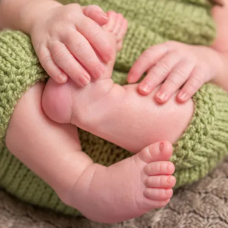 صورة رجلي رضيع