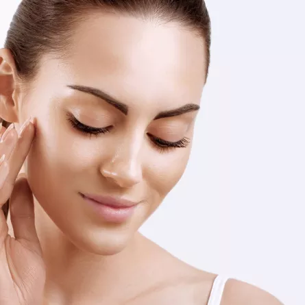 فوائد غسول الوجه وطريقة استخدامه