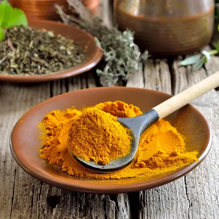 للكركم أضرار عديدة للجهاز الهضمي... تجنّبيها ولا تفرطي بتناوله