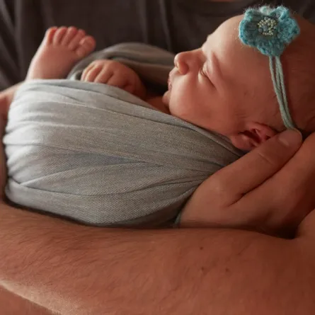 صورة لطفل مولود قبل الأوان