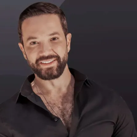 تامر شلتوت- الصورة من صفحته على فيسبوك