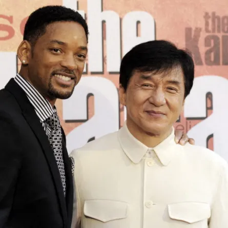 ويل سميث وجاكي شان Will Smith and Jackie Chan في عرض فيلم "The Karate Kid" عام 2010 (مصدر الصورة: BORIS HORVAT / AFP)