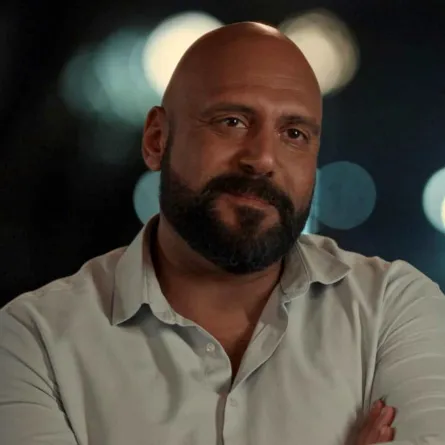 وليد فواز - الصورة من صفحته الرسمية على الفيس بوك