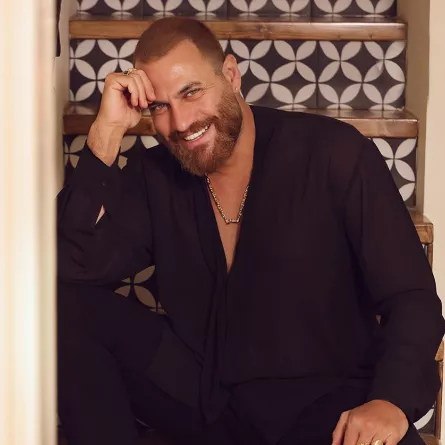 نيقولا معوض من جلسة تصوير خاصة لـ«سيدتي»- تصوير Sharbel Boumansour