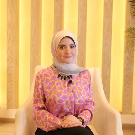 د/ يمنى نور الدين، أخصائية الجلدية والتجميل - تصوير منى مجدي