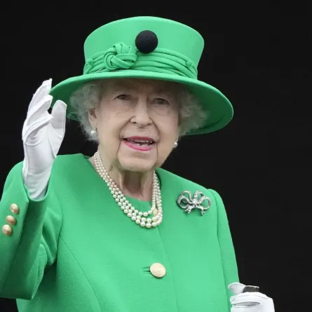 الملكة إليزابيث الثانية (Queen Elizabeth II). مصدر الصورة: Frank Augstein / POOL / AFP