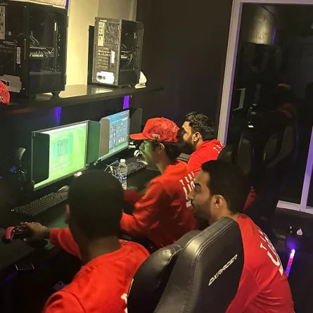 افتتاح "الرياضات الإلكترونية" بالألعاب الخليجية للشباب - مصدر الصورة وكالة انباء الإمارات وام