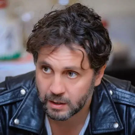 هشام ماجد - الصورة من صفحته الرسمية على "فيسبوك"