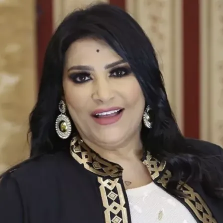 بدرية طلبة - الصورة من صفحتها الرسمية علي "فيسبوك"