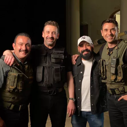 أحمد السقا وكريم عبد العزيز وأحمد عز من كواليس مسلسل الاختيار 3 - الصورة من صفحة كريم عبد العزيز على الفيسبوك