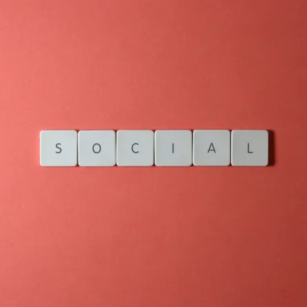 القلق الاجتماعي يستدعي العلاج