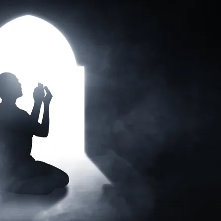 ليلة القدر ليلة ذات قدر عظيم وشرف كبير